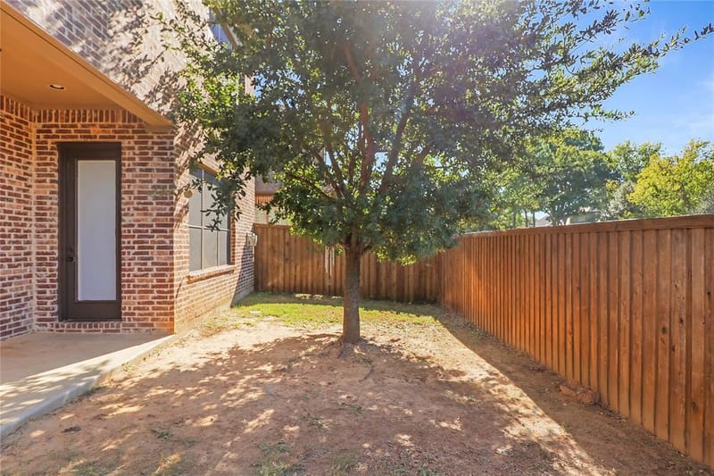 3813 S Brookridge Court, Bedford TX 76021 - Photo 28