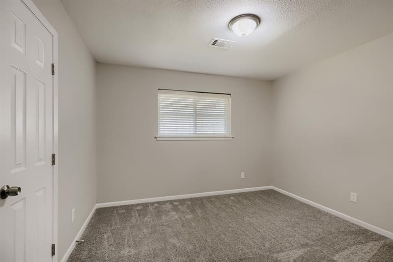 6946 Hunnicut Place, Dallas TX 75227 - Photo 25