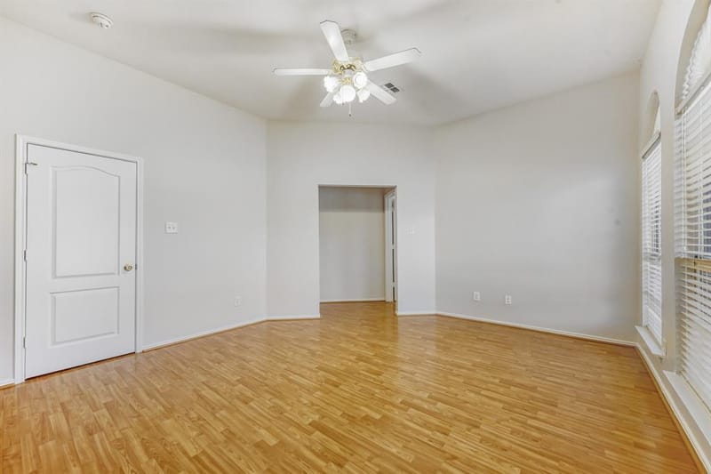 300 Shady Timbers Lane, Murphy TX 75094 - Photo 6