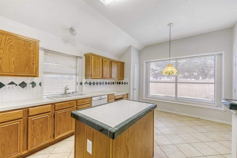 300 Shady Timbers Lane, Murphy TX 75094 - Photo 17