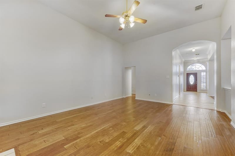 300 Shady Timbers Lane, Murphy TX 75094 - Photo 10