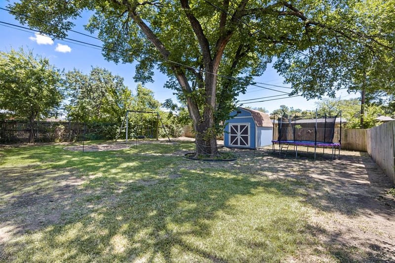 404 E Alexander Lane, Euless TX 76040 - Photo 20