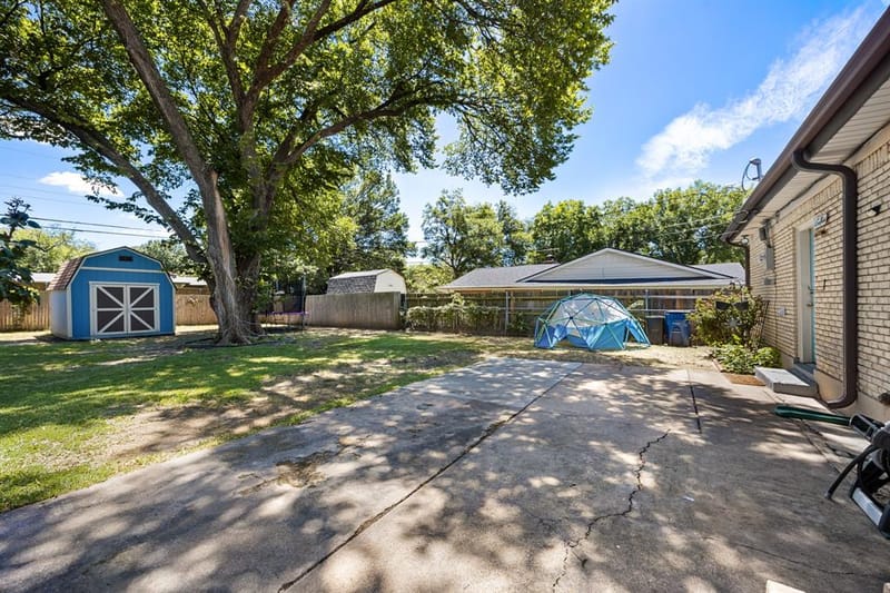 404 E Alexander Lane, Euless TX 76040 - Photo 18