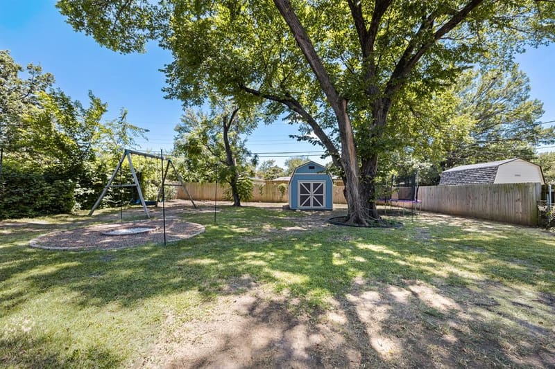 404 E Alexander Lane, Euless TX 76040 - Photo 19