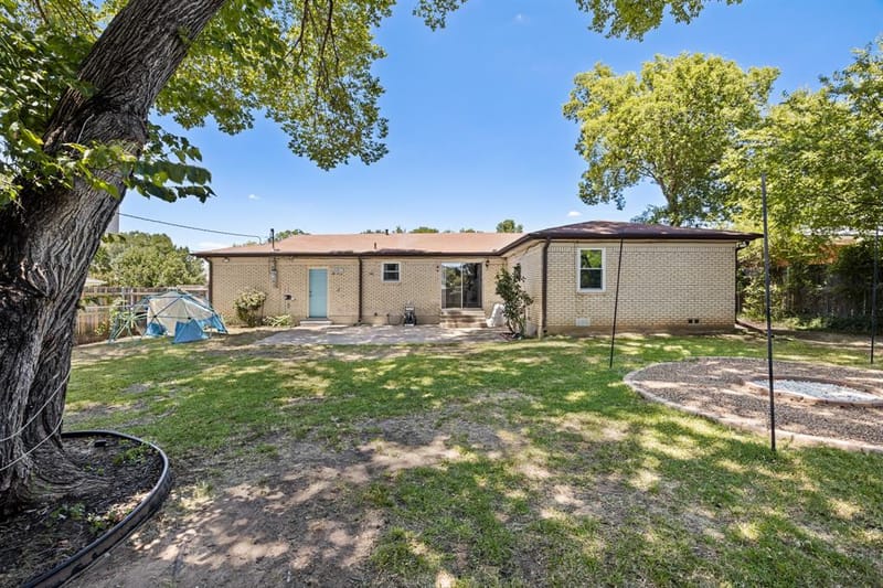 404 E Alexander Lane, Euless TX 76040 - Photo 21