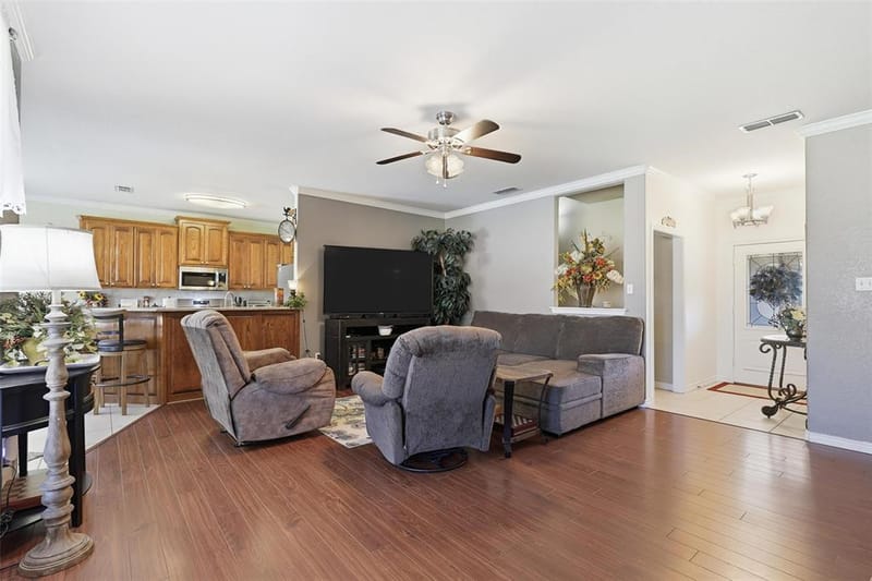 3207 Crossbridge Circle, Granbury TX 76049 - Photo 6