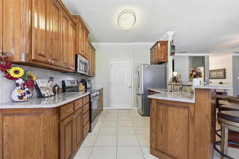 3207 Crossbridge Circle, Granbury TX 76049 - Photo 11