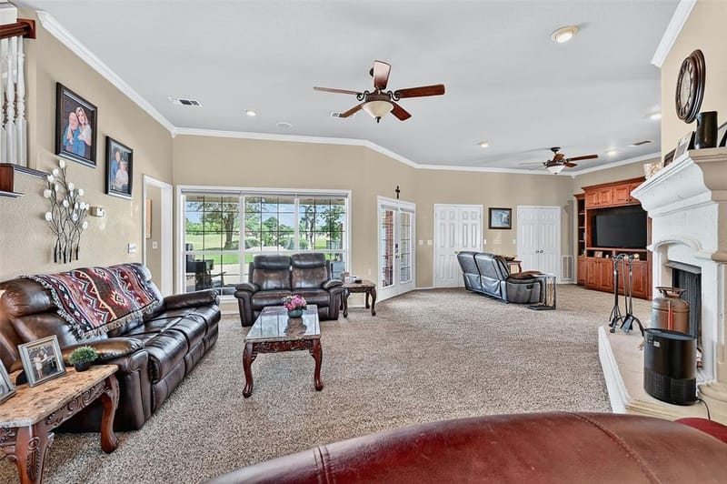 736 W Kiowa Drive, Lake Kiowa TX 76240 - Photo 12