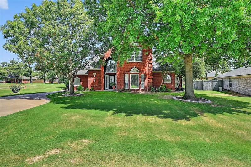736 W Kiowa Drive, Lake Kiowa TX 76240 - Photo 4