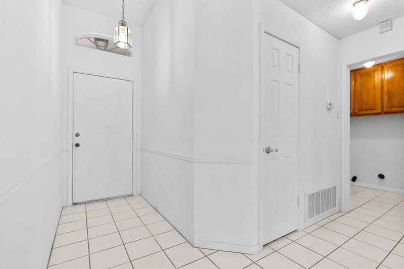 12187 Rolling Oaks Drive, Whitney TX 76692 - Photo 17