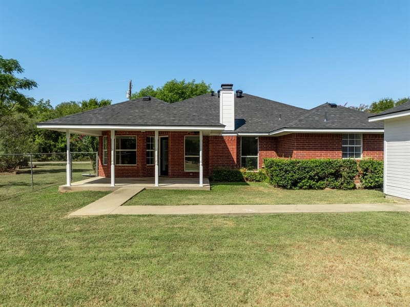 12187 Rolling Oaks Drive, Whitney TX 76692 - Photo 37