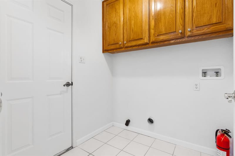 12187 Rolling Oaks Drive, Whitney TX 76692 - Photo 31