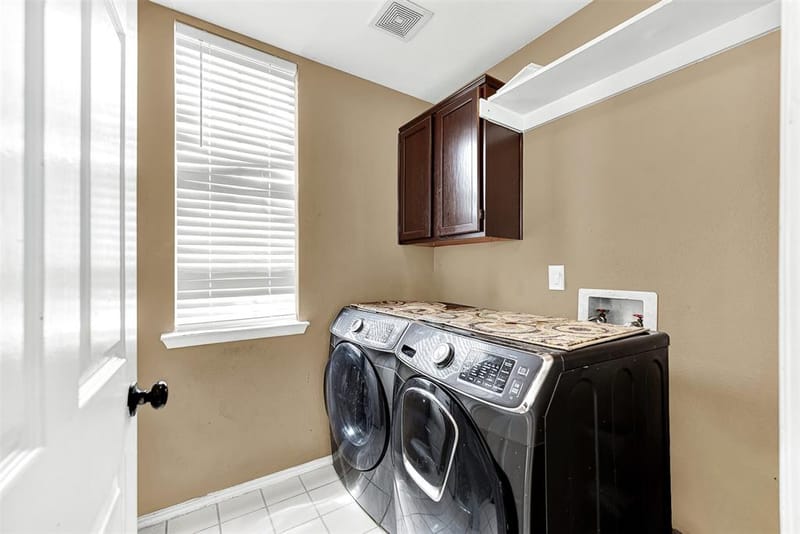8506 Manchester Drive, Rowlett TX 75089 - Photo 7