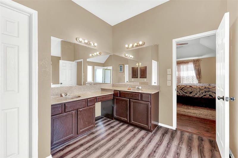 8506 Manchester Drive, Rowlett TX 75089 - Photo 20