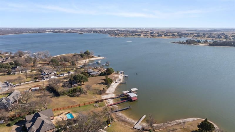 155 Lakeshore Drive, Waxahachie TX 75165 - Photo 8