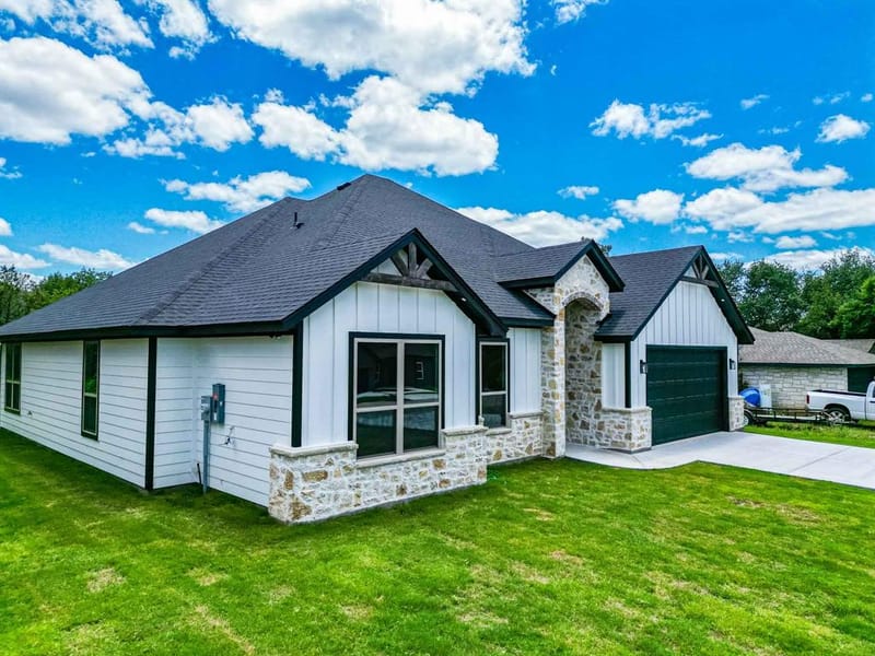 1509 Anaconda Trail, Granbury TX 76048 - Photo 33