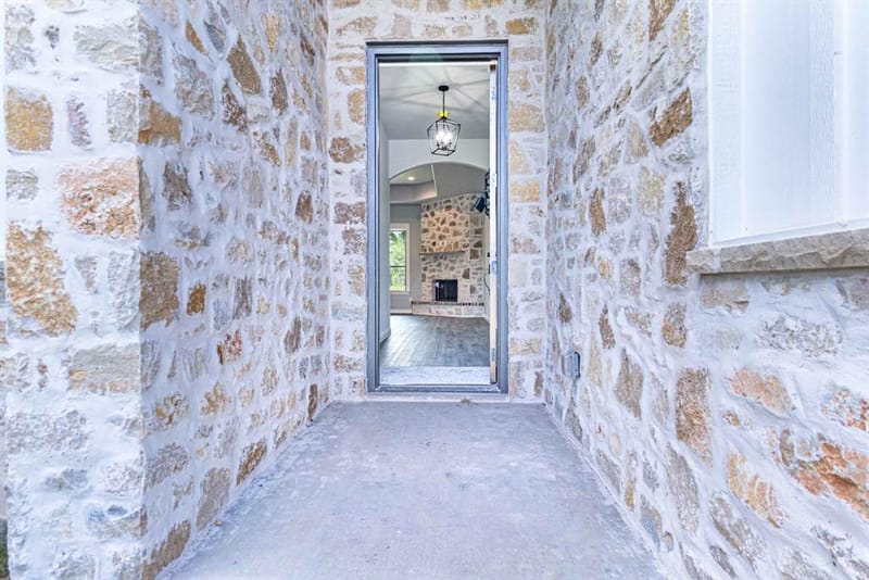 1509 Anaconda Trail, Granbury TX 76048 - Photo 4