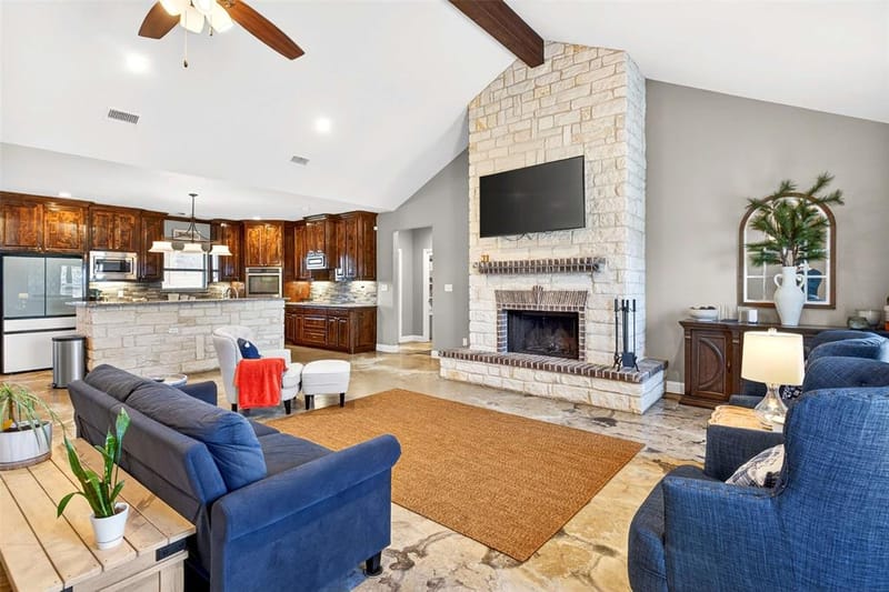 1081 County Road 3591, Paradise TX 76073 - Photo 5