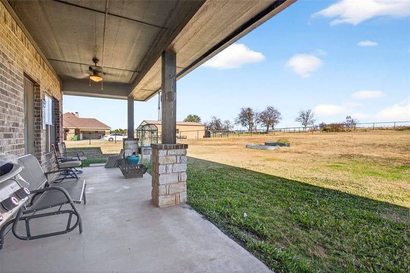 1081 County Road 3591, Paradise TX 76073 - Photo 35