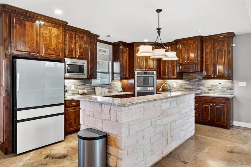 1081 County Road 3591, Paradise TX 76073 - Photo 8