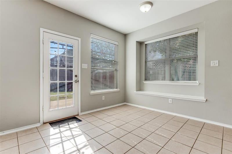 1018 Spanish Moss Drive, Garland TX 75040 - Photo 10