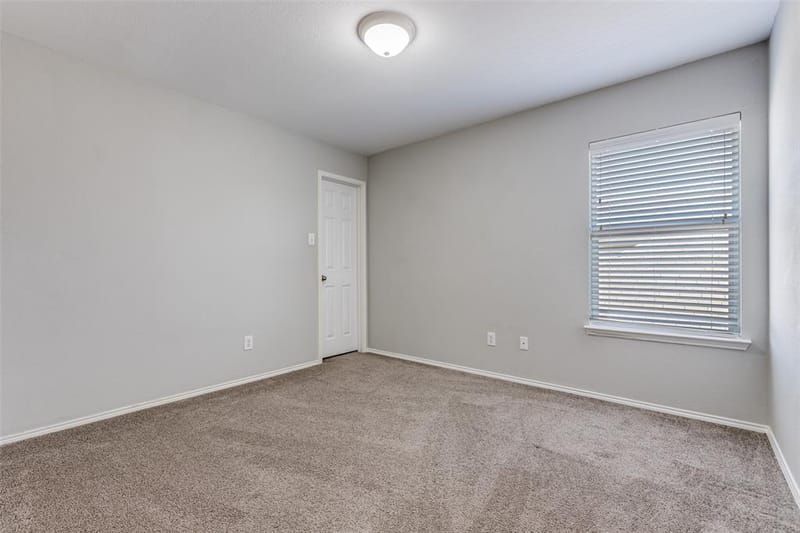 1018 Spanish Moss Drive, Garland TX 75040 - Photo 14