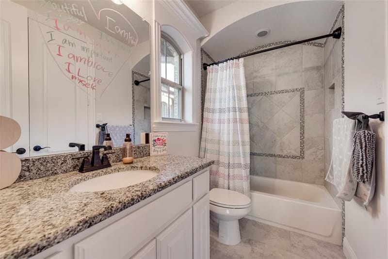 10013 Lakeside Drive, Fort Worth TX 76179 - Photo 27