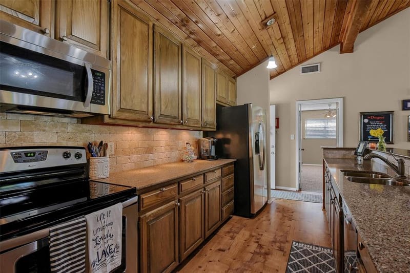 1214 Kiowa Drive E, Lake Kiowa TX 76240 - Photo 14