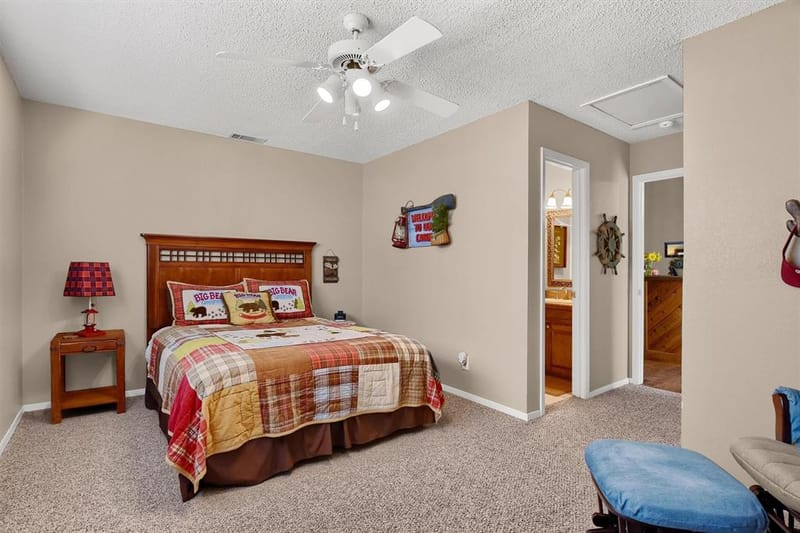 1214 Kiowa Drive E, Lake Kiowa TX 76240 - Photo 15