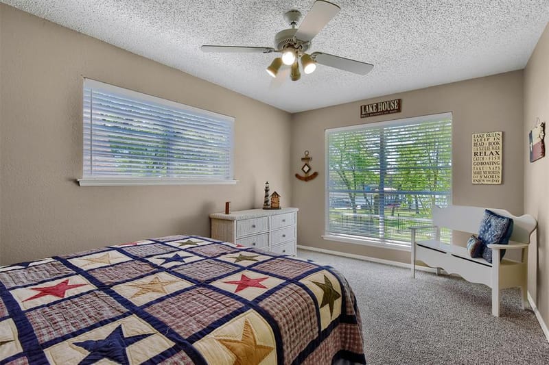 1214 Kiowa Drive E, Lake Kiowa TX 76240 - Photo 19