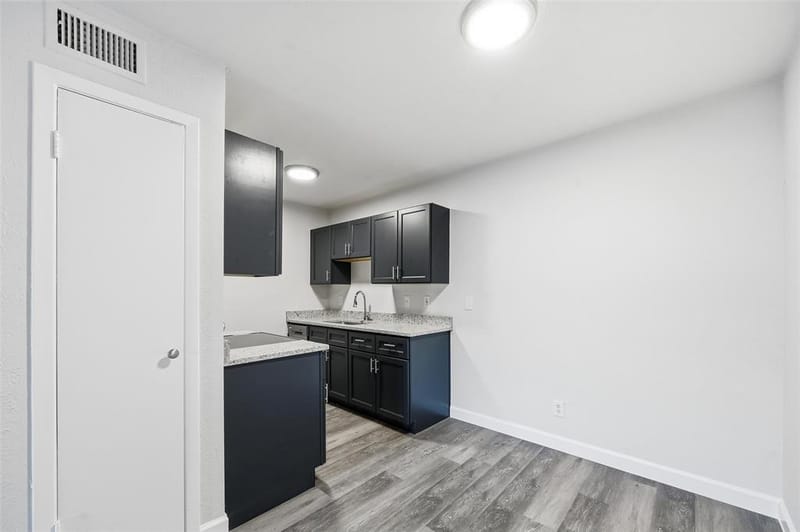 4859 Cedar Springs Road # 136, Dallas TX 75219 - Photo 6