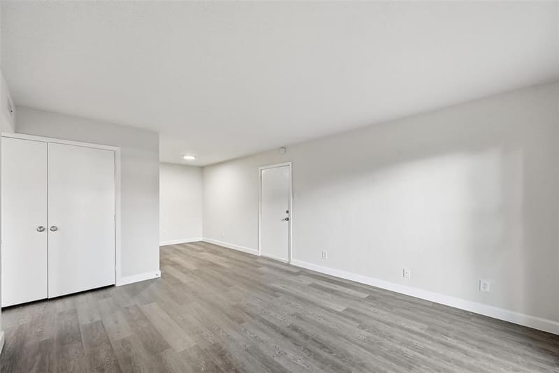 4859 Cedar Springs Road # 136, Dallas TX 75219 - Photo 14
