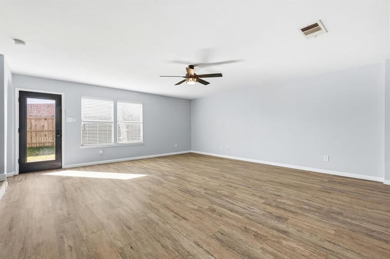 10733 Kittering Trail, Fort Worth TX 76052 - Photo 17