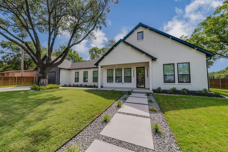 9842 Webb Chapel Road, Dallas TX 75220