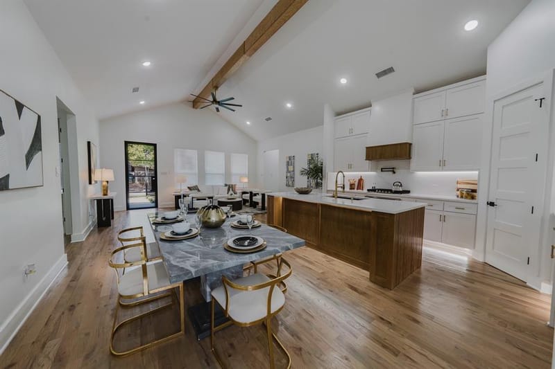 9842 Webb Chapel Road, Dallas TX 75220 - Photo 11