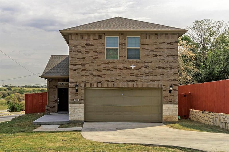3222 Roosevelt Avenue, Fort Worth TX 76106 - Photo 2