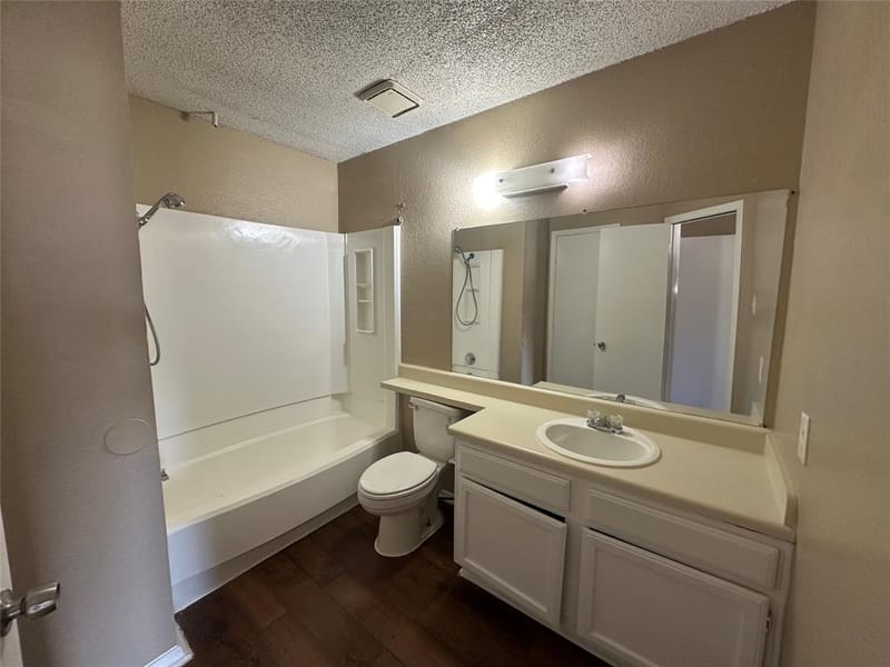2174 Aspen Drive, Dallas TX 75227 - Photo 16