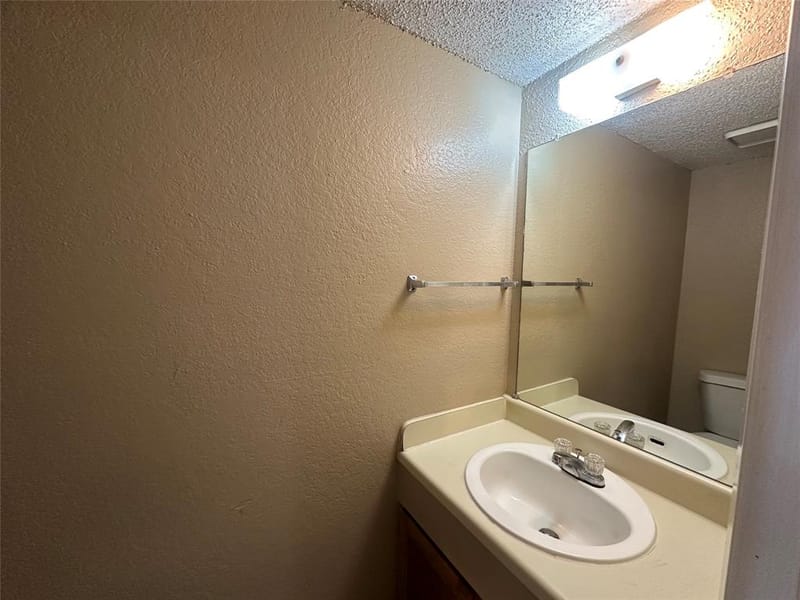 2174 Aspen Drive, Dallas TX 75227 - Photo 11