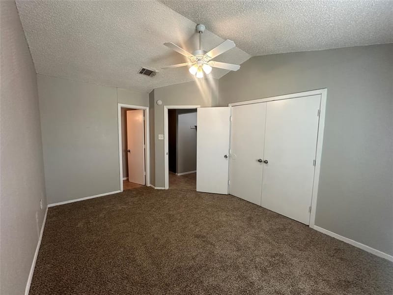 9447 Olde Towne Row, Dallas TX 75227 - Photo 16