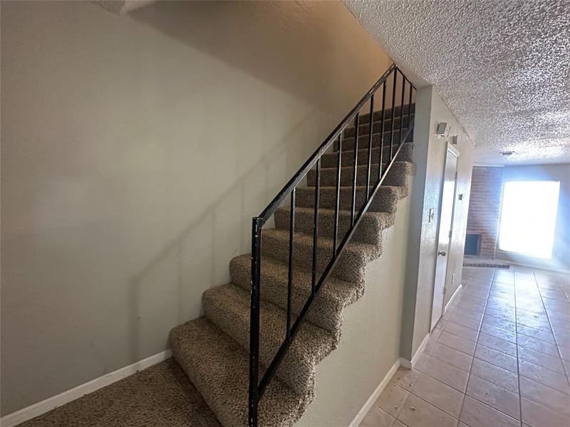 9447 Olde Towne Row, Dallas TX 75227 - Photo 9