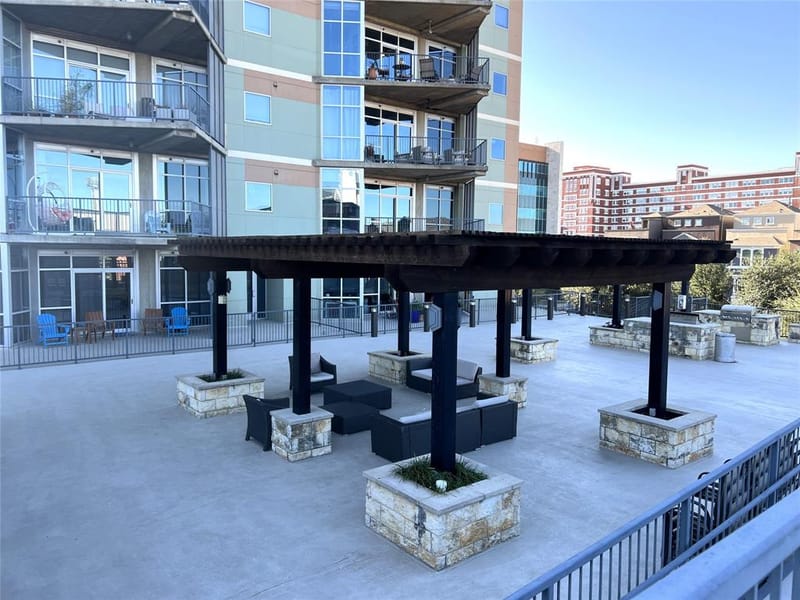 1001 Belleview Street # 201, Dallas TX 75215 - Photo 27