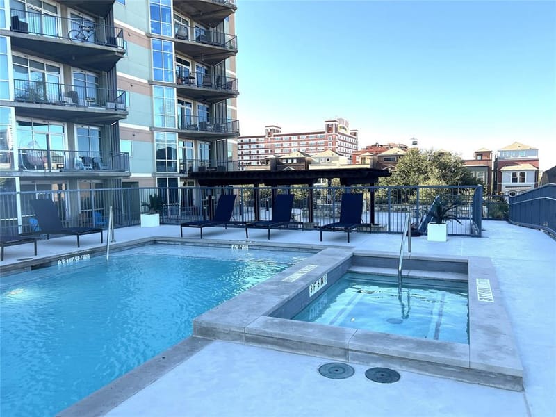 1001 Belleview Street # 201, Dallas TX 75215 - Photo 7