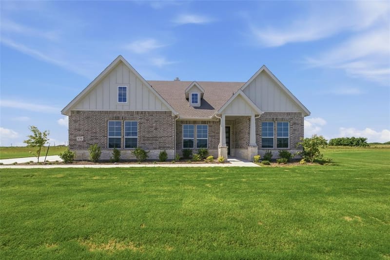 870 County Road 200, Valley View TX 76272 - Photo 2
