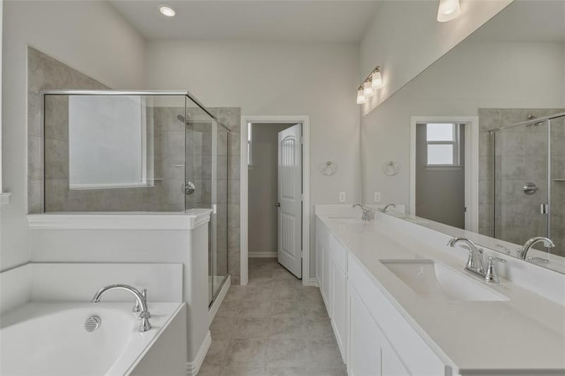 870 County Road 200, Valley View TX 76272 - Photo 19