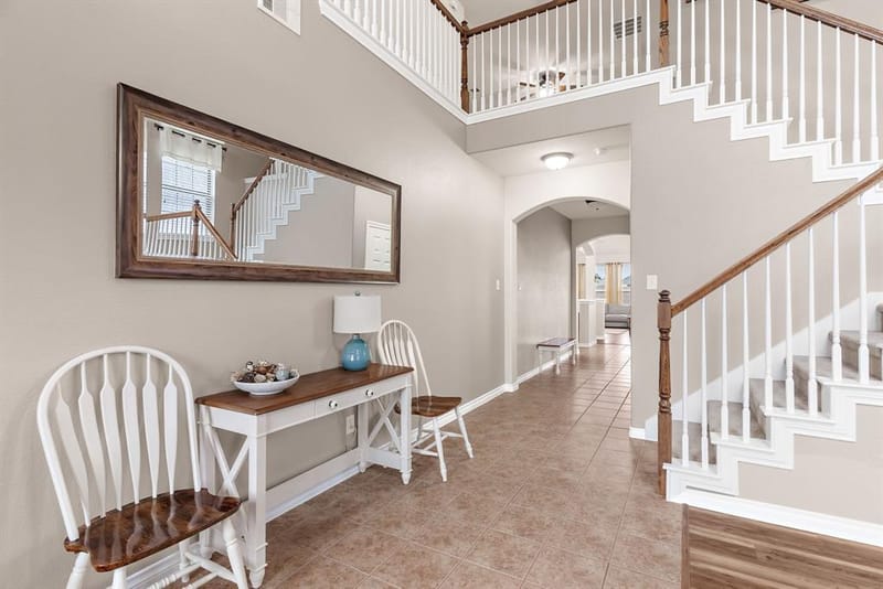 221 Villanova Drive, Van Alstyne TX 75495 - Photo 7
