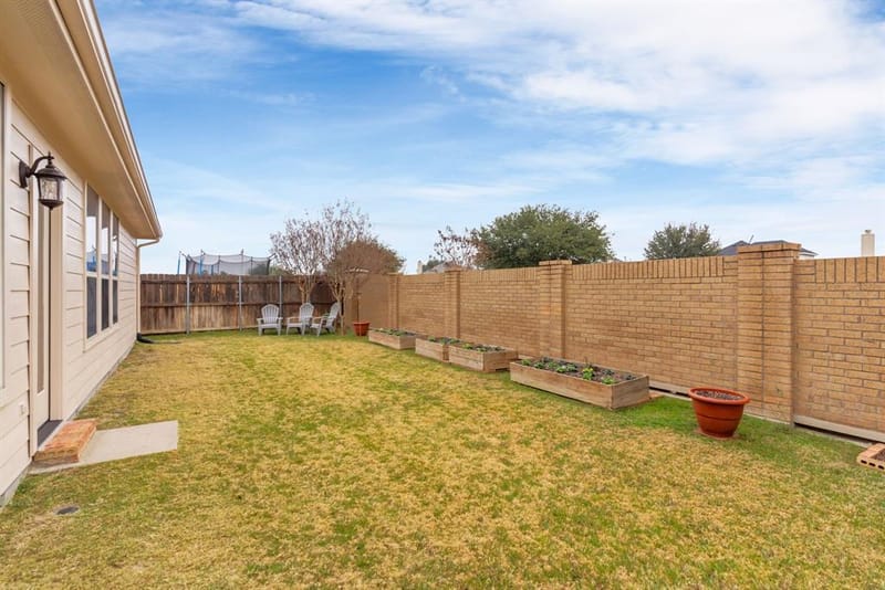 221 Villanova Drive, Van Alstyne TX 75495 - Photo 38