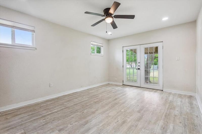310 Garfield Street, McGregor TX 76657 - Photo 13