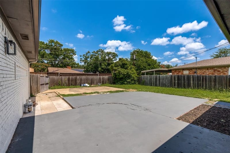5323 Blaney Way, Dallas TX 75227 - Photo 36