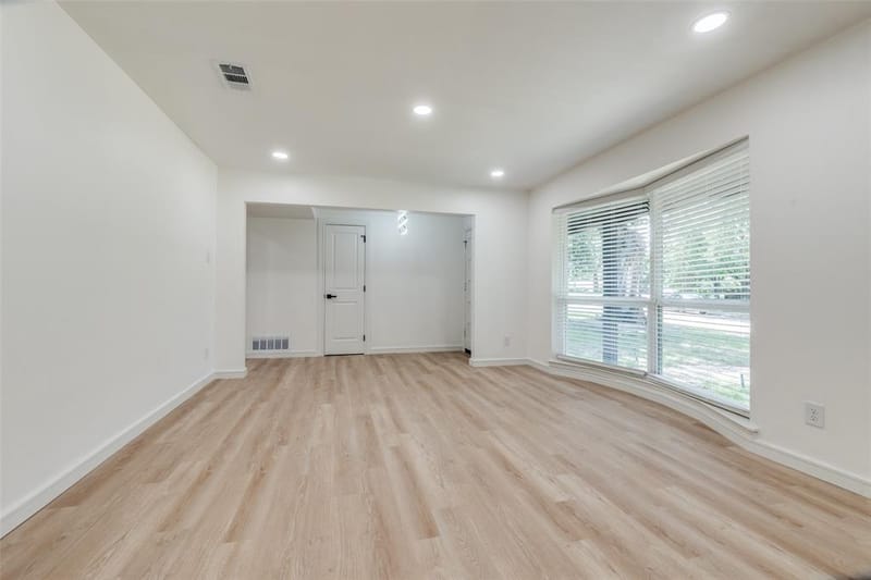 5323 Blaney Way, Dallas TX 75227 - Photo 9