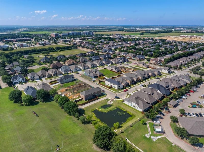 2702 Colby Drive, Mansfield TX 76063 - Photo 37